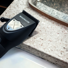 Load image into Gallery viewer, XPERSIS PRO Magnate Barber Cordless Hair Clipper Fade Blade with Charging Stand